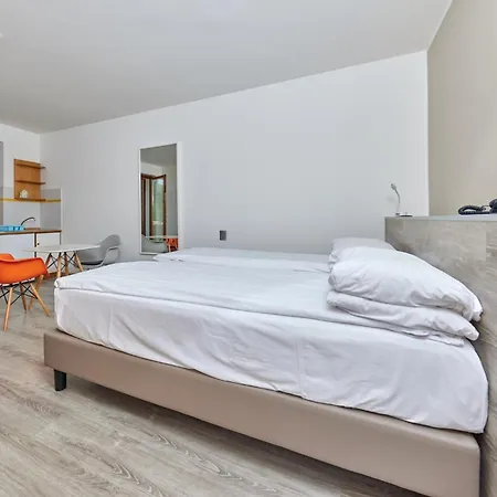 Vacanze 2000 - Adults Only Apart-hotel